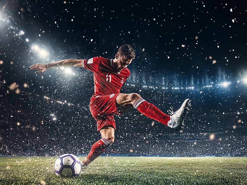 4年前卢卡库打爆马里，让塔子决定重整后防线！😁